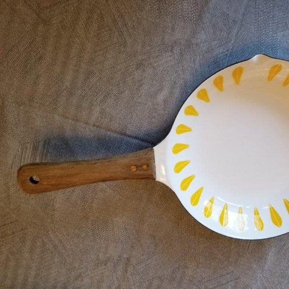 Cathrineholm of Norway Enamel Sauté Skillet Frying Pan VTG Lotus Yellow White - Picture 2 of 5